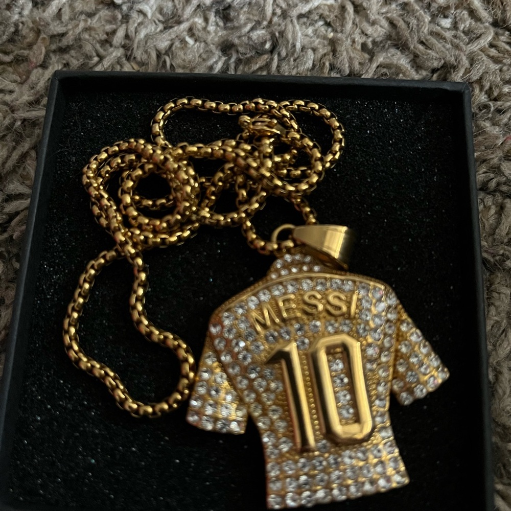 Gold and Silver Pendant Necklace